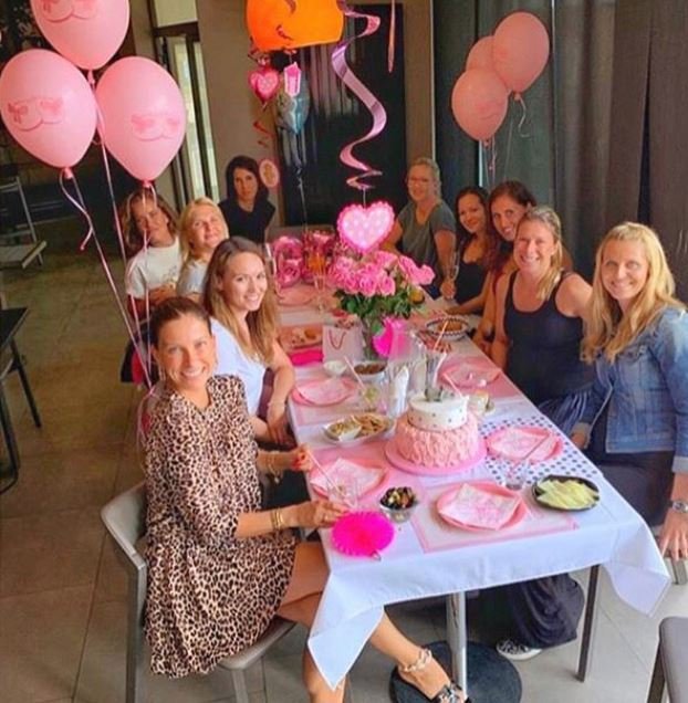 Lucie Šafářová se zúčastnila &#34;baby shower&#34; pro Andreu Sestini Hlaváčkovou