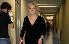Regina Rázlová (76) - Kvůli nemoci ruší představení!  