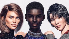 Balmain předvedl loni modely na virtuálních modelkách Margot, Shudu a Zhi.