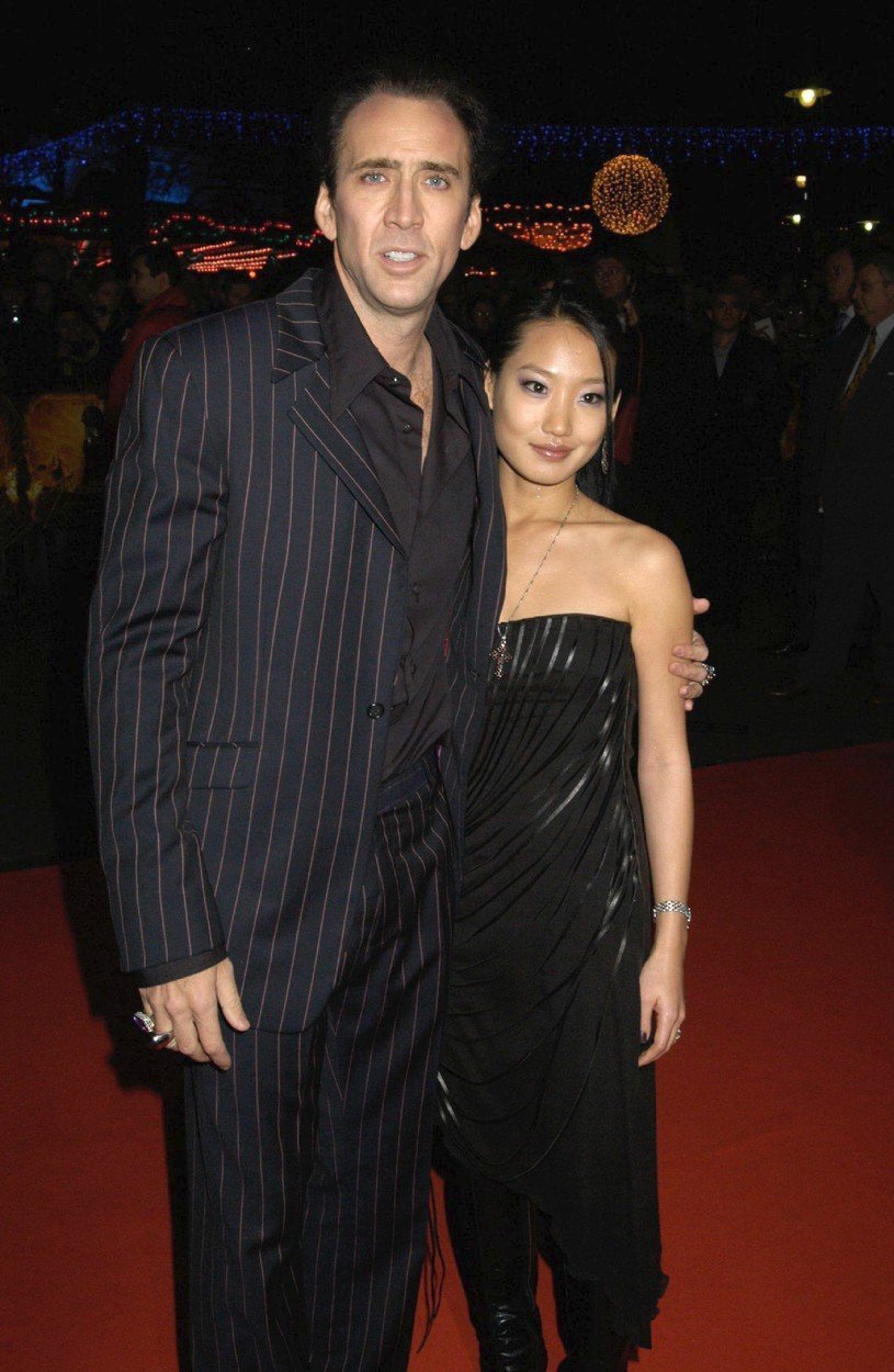 Charismatický herec Nicolas Cage (55) vstoupil do manželství s tehdy dvacetiletou Alice Kim (35).