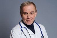 Lukáš Vaculík (63): Půl hodiny jsem pumpoval pacientovi srdce ve svých rukou