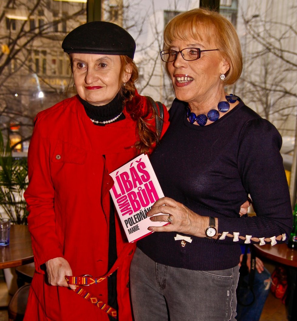 Marie Poledňáková a Eva Holubová
