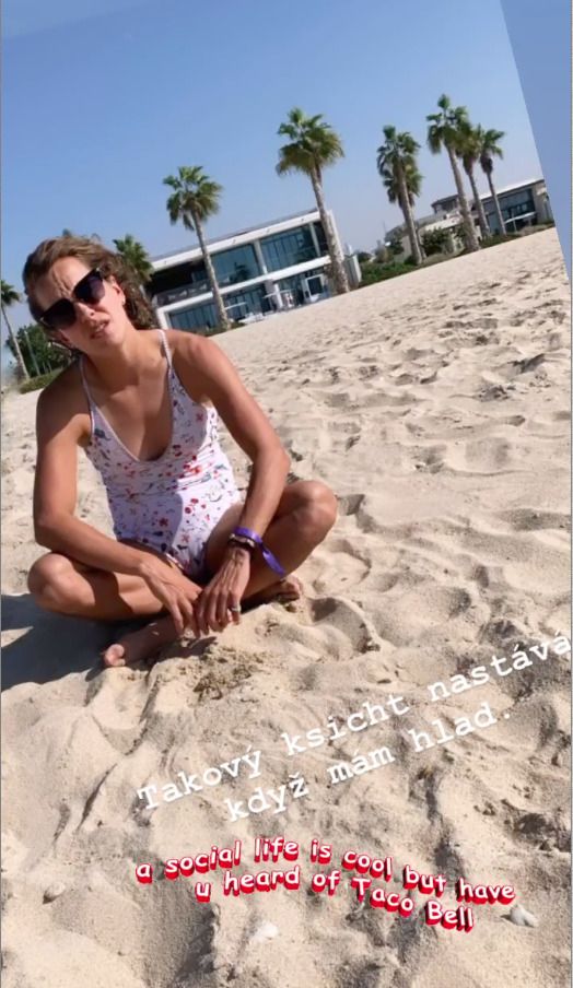 Česká tenistka Barbora Strýcová na dovolené