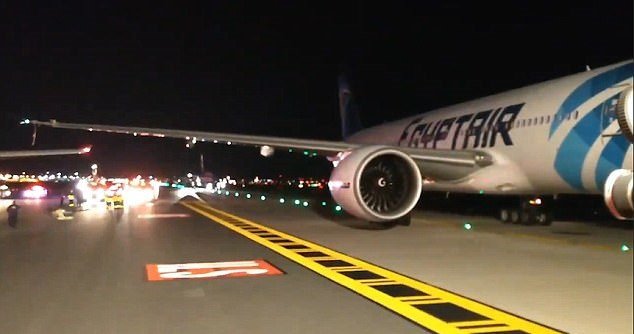 Při kolizi dvou letadel na newyorském letišti přišel stroj Virgin Atlantic o kus křídla.
