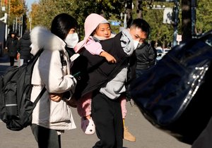 Čína se potýká s virem, který ohrožuje malé děti, nemocnice jsou přeplněné (24. 11. 2023)