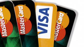 Visa se chce kvůli rivalovi MasterCard opět spojit s Visa Europe