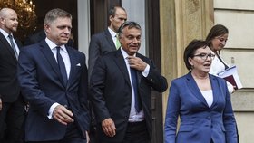 I naposledy na setkání V4 v Praze ladili premiéři noty při postupu řešení migrační krize.