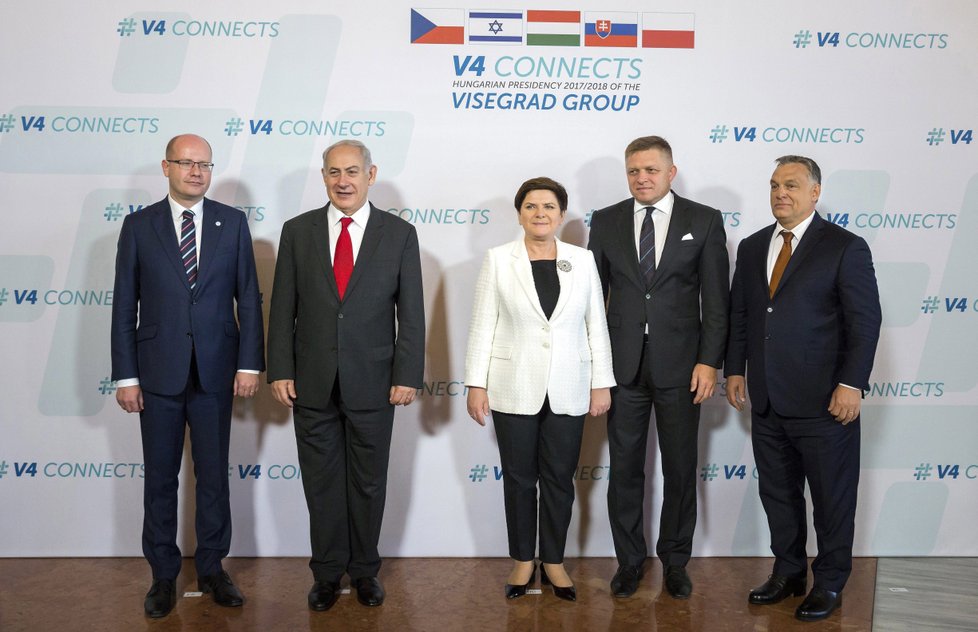 Setkání předsedů vlád zemí visegrádské čtyřky (V4) v Budapešti
