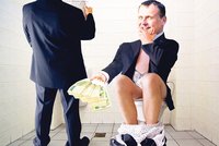 Když Bárta rozbije prasátko: Miliony létají vzduchem