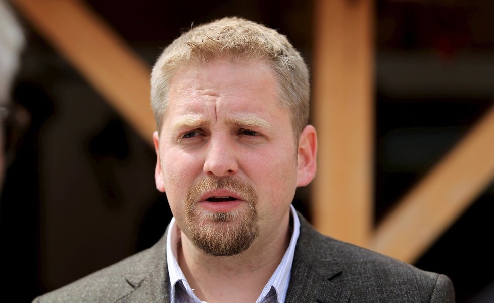 Podobně se před časem angažoval i Čech Vít Jedlička, zakladatel a samozvaný prezident „státu“ Liberland.