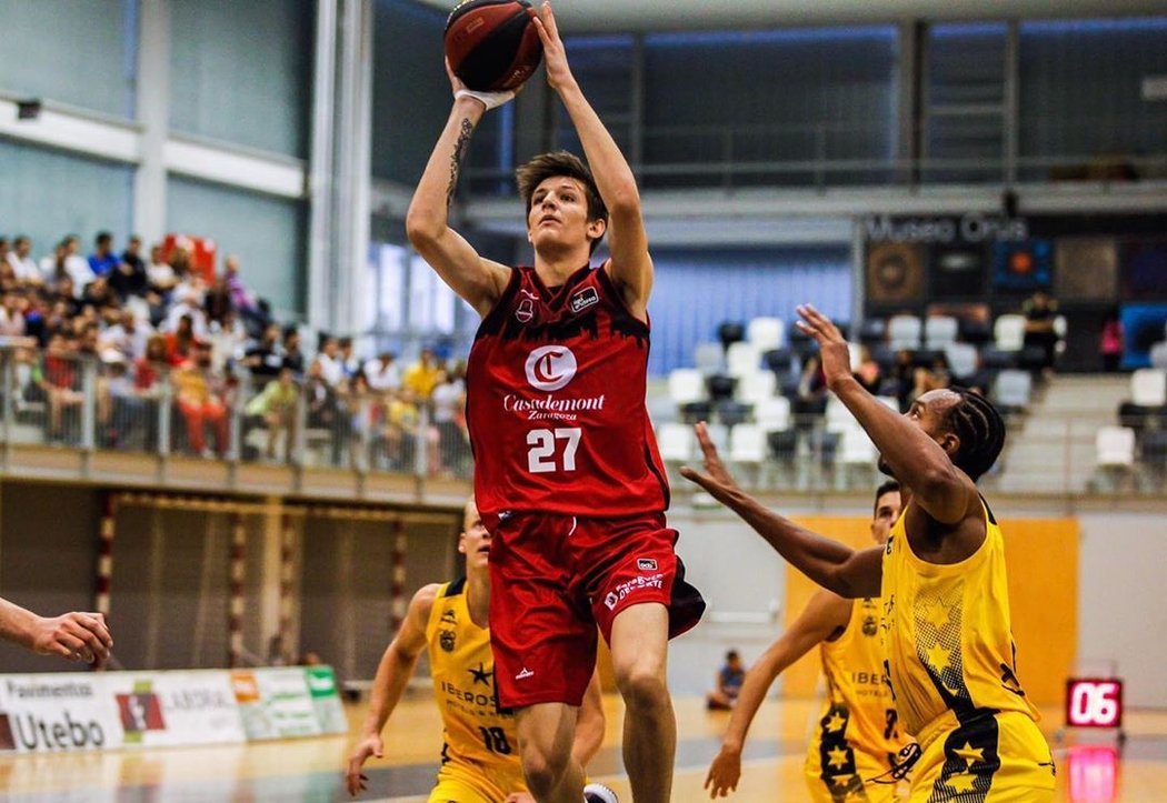 Rozehrávač Vít Krejčí ze Zaragozy byl jako pátý český basketbalista v historii draftován do NBA.