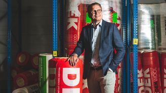 Každý rok přidáme pět až deset nových prodejen, říká majitel stavebnin DEK Kutnar Každý rok přidáme pět až deset nových prodejen, říká majitel stavebnin DEK Kutnar