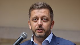 Vít Rakušan během startu kampaně STAN k volbám do europarlamentu 2024