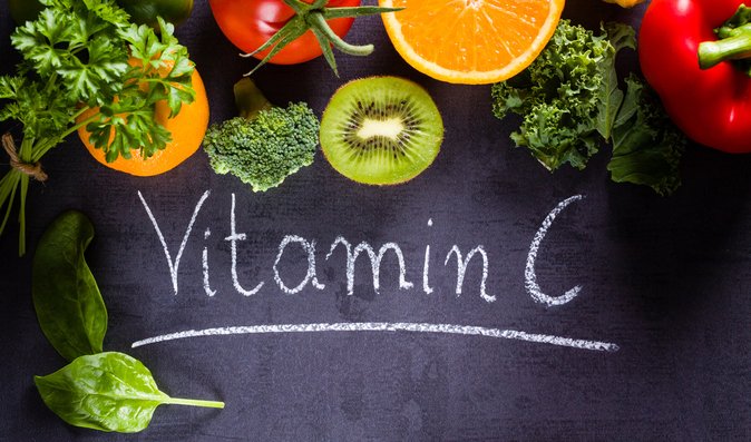 Vitamín C: Pro krásu i zdravé tělo. Proč je důležitý a kde ho najdeme?