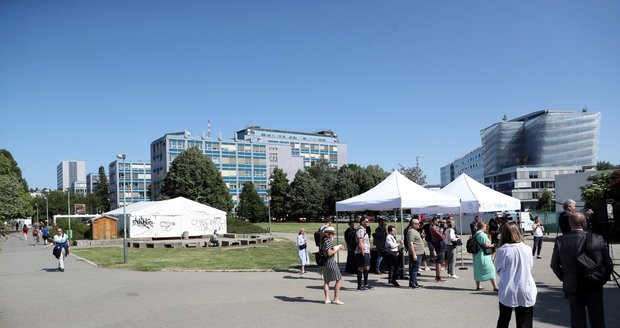 Vítězné náměstí se dočká po sto letech dostavby. Výstava ukazuje 5 návrhů, které postoupily do finále mezinárodní architektonické soutěže