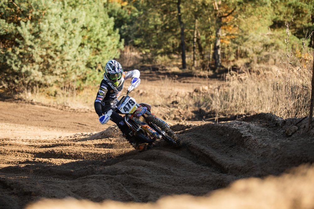 Vítězslav Marek (12 let, Pardubice) jezdí na motorce už od tří let, motokrosu se věnuje od pěti