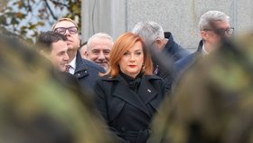 Alena Schillerová (ANO) při pietě na Vítkově (28.10.2026)