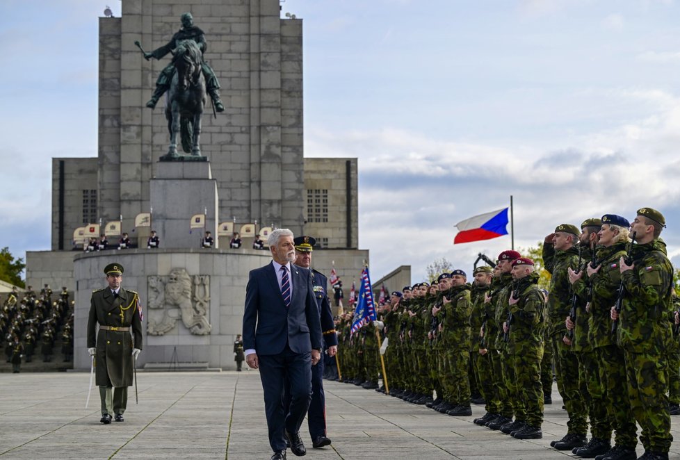 Nabitý sváteční den Petra Pavla (28.10.2025) Nabitý sváteční den Petra Pavla (28.10.2025)