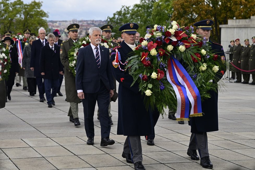 Pietní akt na Vítkově za účasti prezidenta Pavla (28.10.2025) Pietní akt na Vítkově za účasti prezidenta Pavla (28.10.2025)