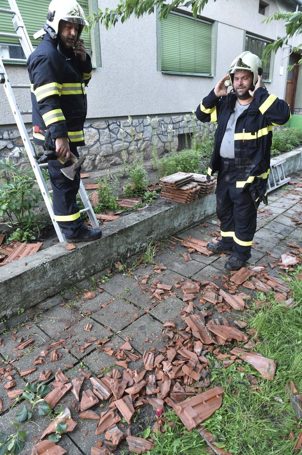 Kvůli větru vyhlásili druhý stupeň poplachu.