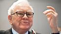 Miliardář Warren Buffett věnoval další obrovskou částku na charitu. Zároveň oznámil, že odchází z vedení Nadace Billa a Melindy Gatesových.