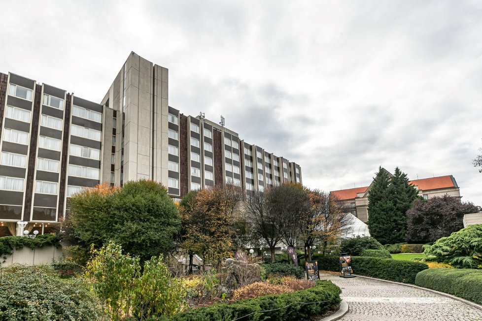 Hotel InterContinental čekají změny.