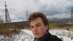 Osmnáctiletý Vlad Kolesnikov si vzal život kvůli šikaně a policejním výslechům. Nesouhlasil totiž s anexí Krymu.