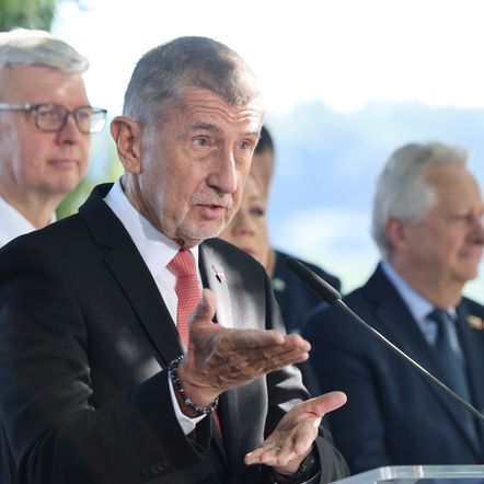 Babiš opět nahrává Putinovu režimu. Shazuje Koalici ochotných, kde se chová jako černý pasažér Babiš opět nahrává Putinovu režimu. Shazuje Koalici ochotných, kde se chová jako černý pasažér