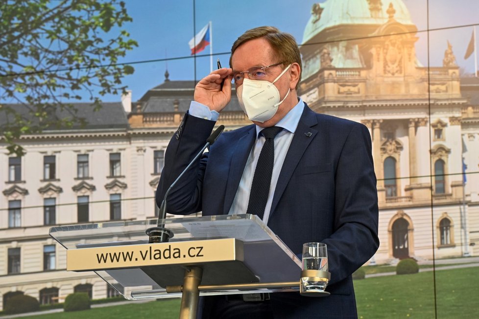 Tisková konference po jednání vlády (26. 4. 2021): Ministr zdravotnictví Petr Arenberger (za ANO)