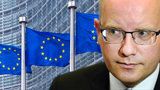 Vláda zvažuje žalobu na Evropskou komisi, Česko má vrátit desítky milionů