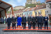 Česká a slovenská vláda probraly v Trenčíně Ukrajinu: Klíčem je jednota EU a NATO, tvrdí