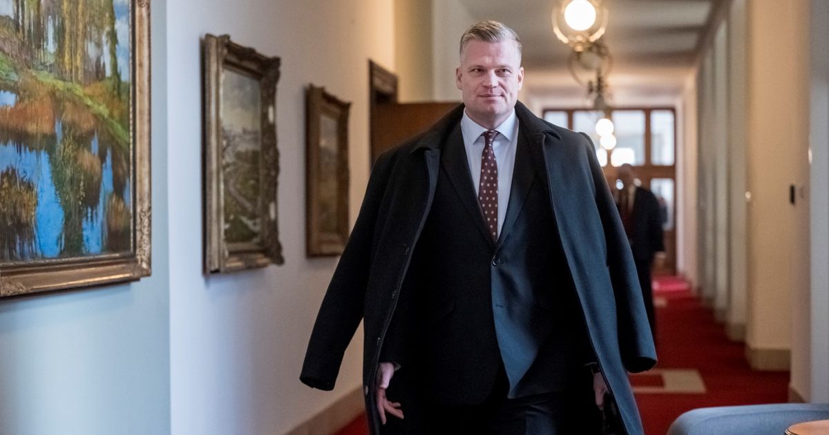 Un turco tras el periodista Pavla: “¡Es un extremista! Y tiene un pasado comunista”