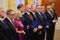 Pavel jmenoval Babišovu vládu bez Turka: Kompletní seznam ministrů nového kabinetu
