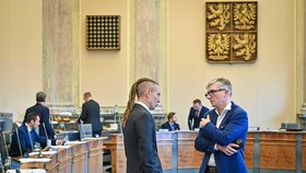 Mimořádné jednání vlády: premiér Petr Fiala (ODS) a ministr pro místní rozvoj Ivan Bartoš (Piráti) (26.9.2022)
