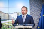 Ministr práce a sociálních věcí Marián Jurečka po jednání vlády, 31. srpna 2022.