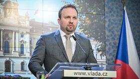 Jednání vlády: Ministr práce a sociálních věcí Marian Jurečka (KDU-ČSL) na tiskové konferenci (15. 3. 2023)