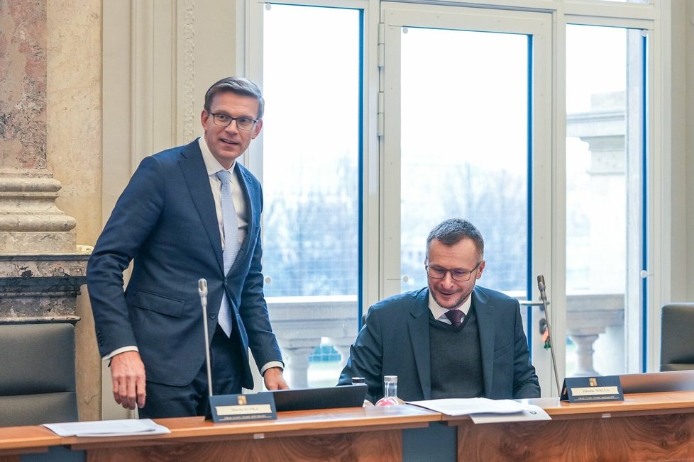Jednání vlády: Ministr dopravy Martin Kupka (ODS) a ministr zemědělství Zdeněk Nekula (KDU-ČSL) (30.11.2022)