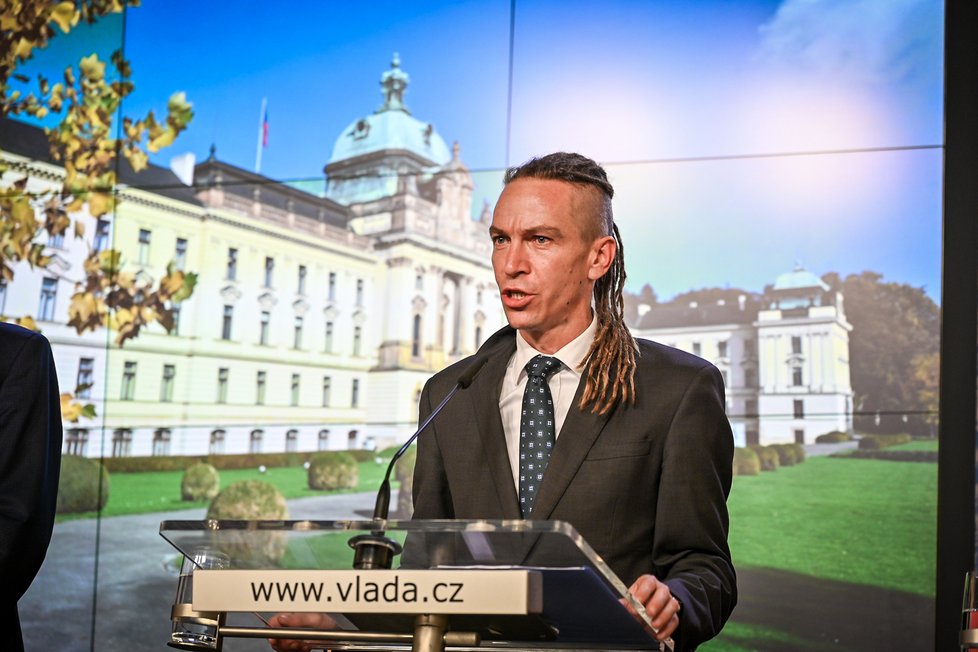 Mimořádné jednání vlády: Ministr pro místní rozvoj a digitalizaci Ivan Bartoš (Piráti) (26.9.2022)