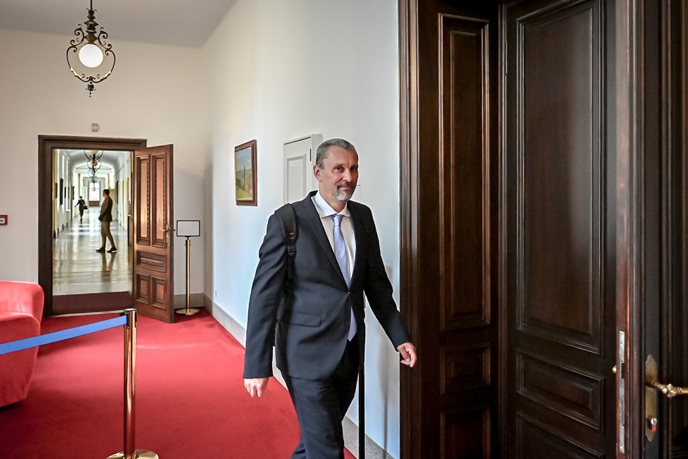 Ministr Michal Šalomoun na jednání vlády, 31. srpna 2022