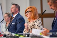 Velké změny v penzijním spoření. Schillerová láká mladé, slíbila až milion navíc