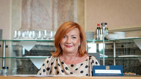 Alena Schillerová (ANO) na jednání vlády (17.8.2026)