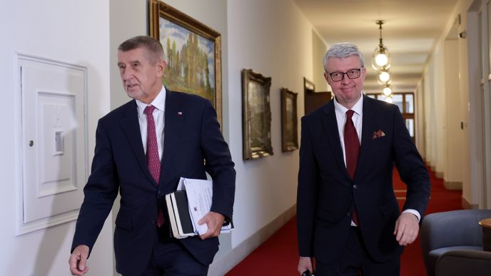 Jednání vlády: Andrej Babiš a Karel Havlíček (16.12.2025) Jednání vlády: Andrej Babiš a Karel Havlíček (16.12.2025)