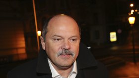 Babiš svolal vládu na 6:30: Ministr zemědělství Jiří Milek