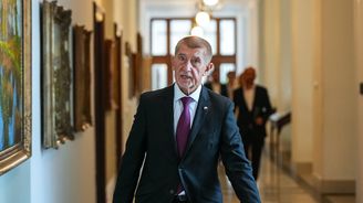 Zastropování cen i nižší daň: Vláda od října vrací regulaci paliv a uleví řidičům u čerpacích stanic Zastropování cen i nižší daň: Vláda od října vrací regulaci paliv a uleví řidičům u čerpacích stanic