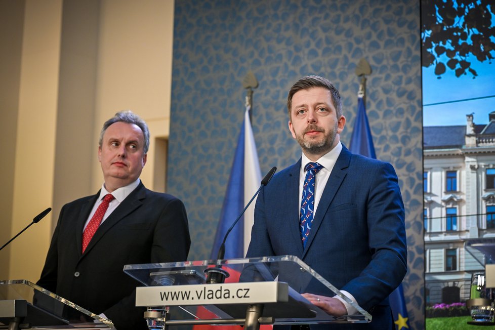 Jednání vlády: Vít Rakušan a Tomáš Pojar.