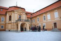 O koupi zámku Štiřín není zájem: Starosta je proti prodeji, chce tam školku či ordinace