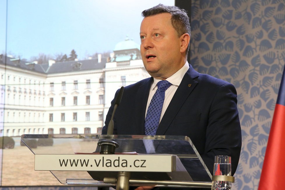 Ministr kultury Antonín Staněk (ČSSD) po jednání vlády