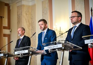 Jednání vlády: Šalomoun, Rakušan a Jurečka na tiskovce (duben 2024)
