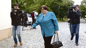 Marie Benešová při jednání o jejím budoucím ministerském postu.