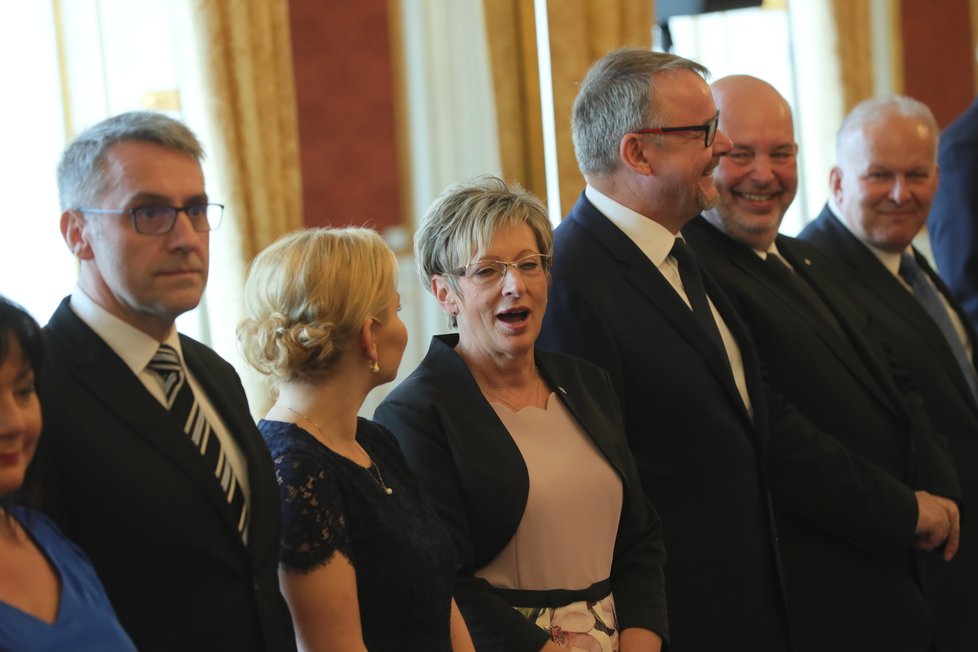 Prezident Miloš Zeman jmenuje vládu premiéra Andreje Babiše (27.6. 2018)